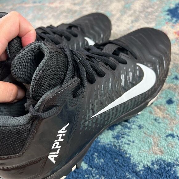 Nike Alpha Black Mens Cleats Size 9.5 AQ7653-001 - Picture 2 of 4